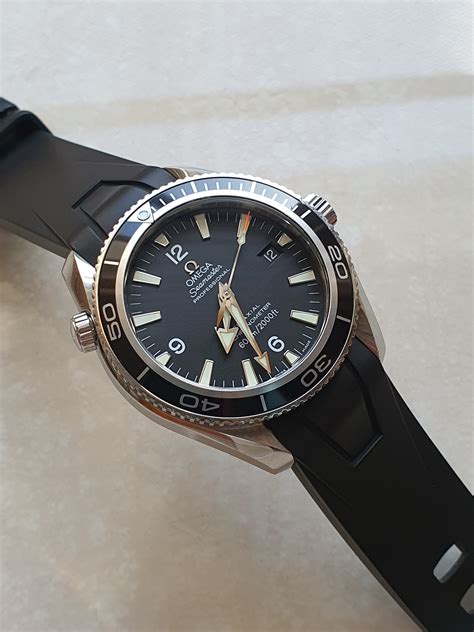 omega planet ocean 2500 cal review